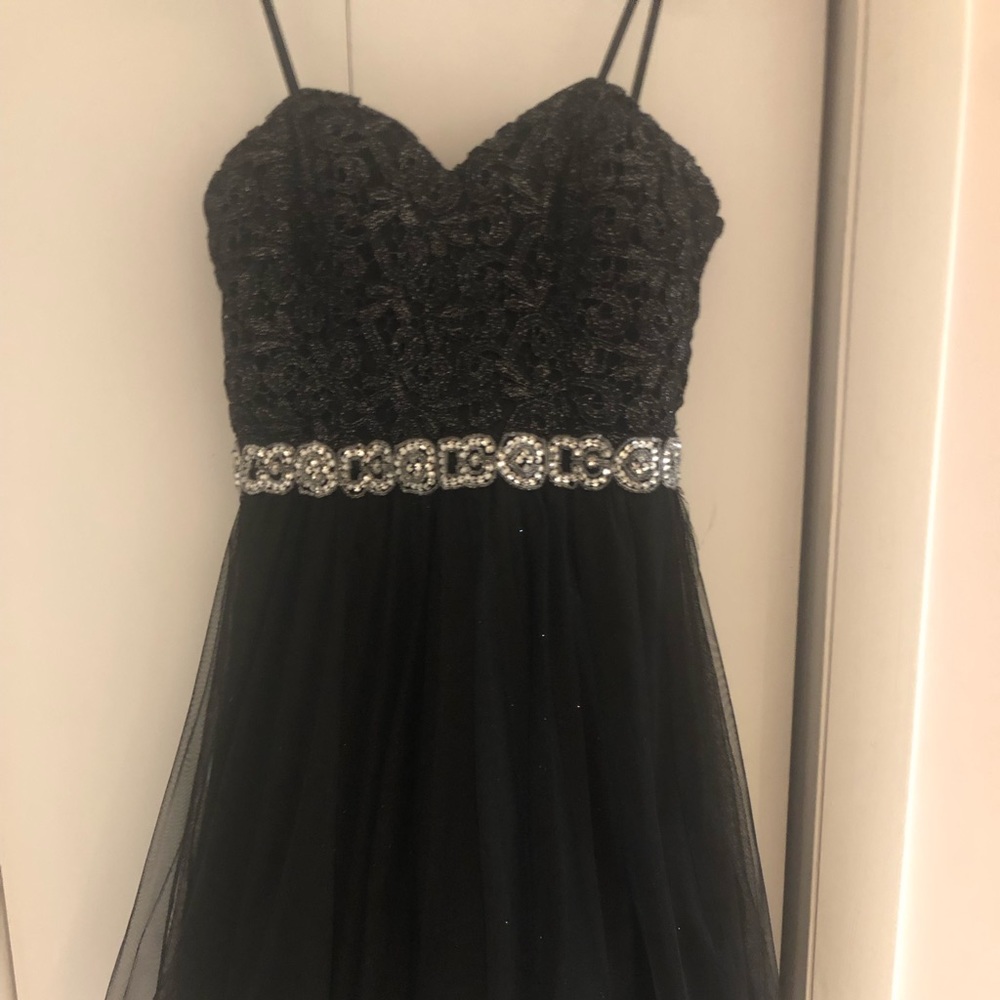 Black and Silver City Studio Size 5 Lace and Beaded/Rhinestone Short Dress